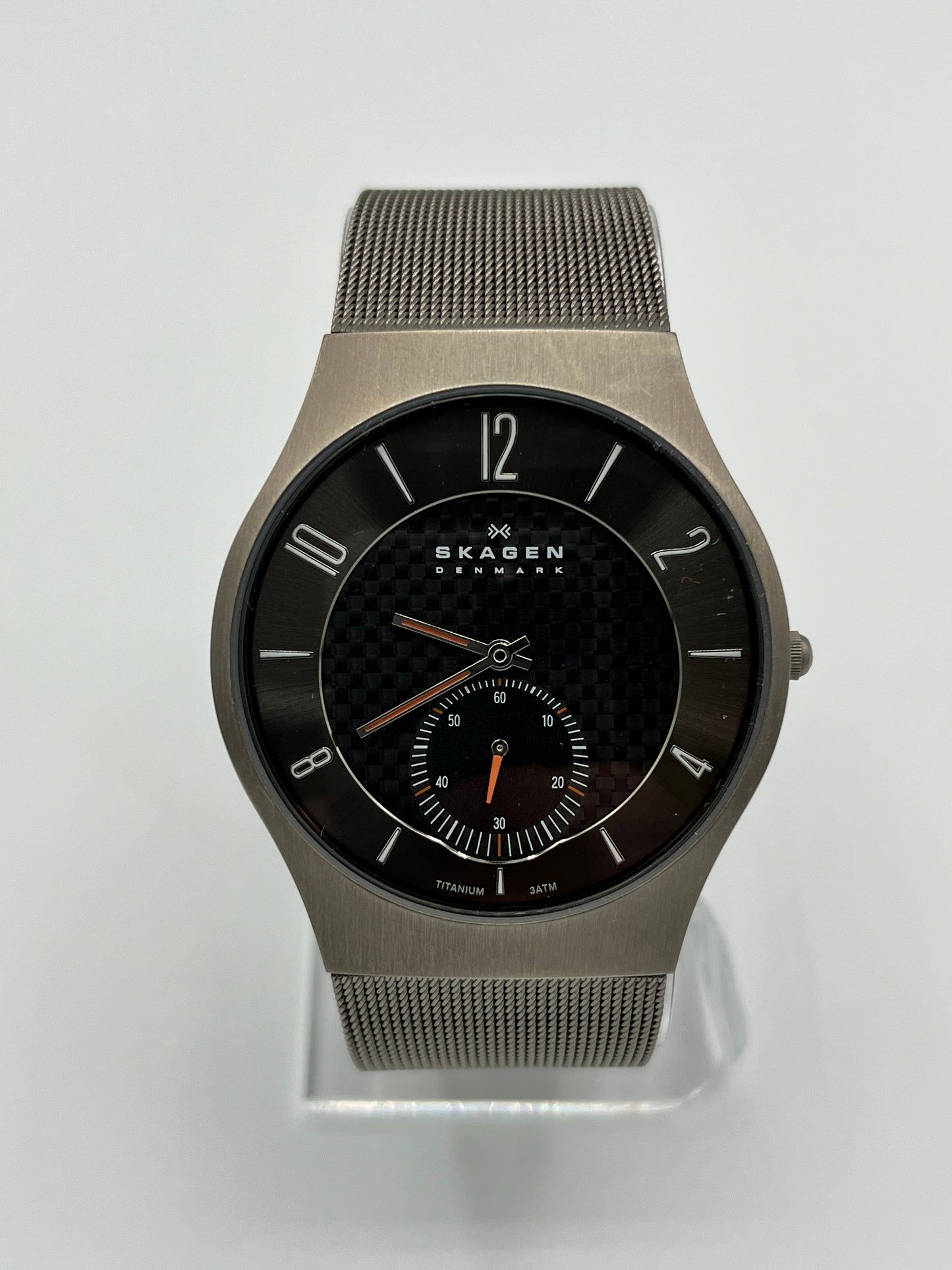 Skagen Unisex Stainless Steel Mesh Analog Black Dial Watch Aa154