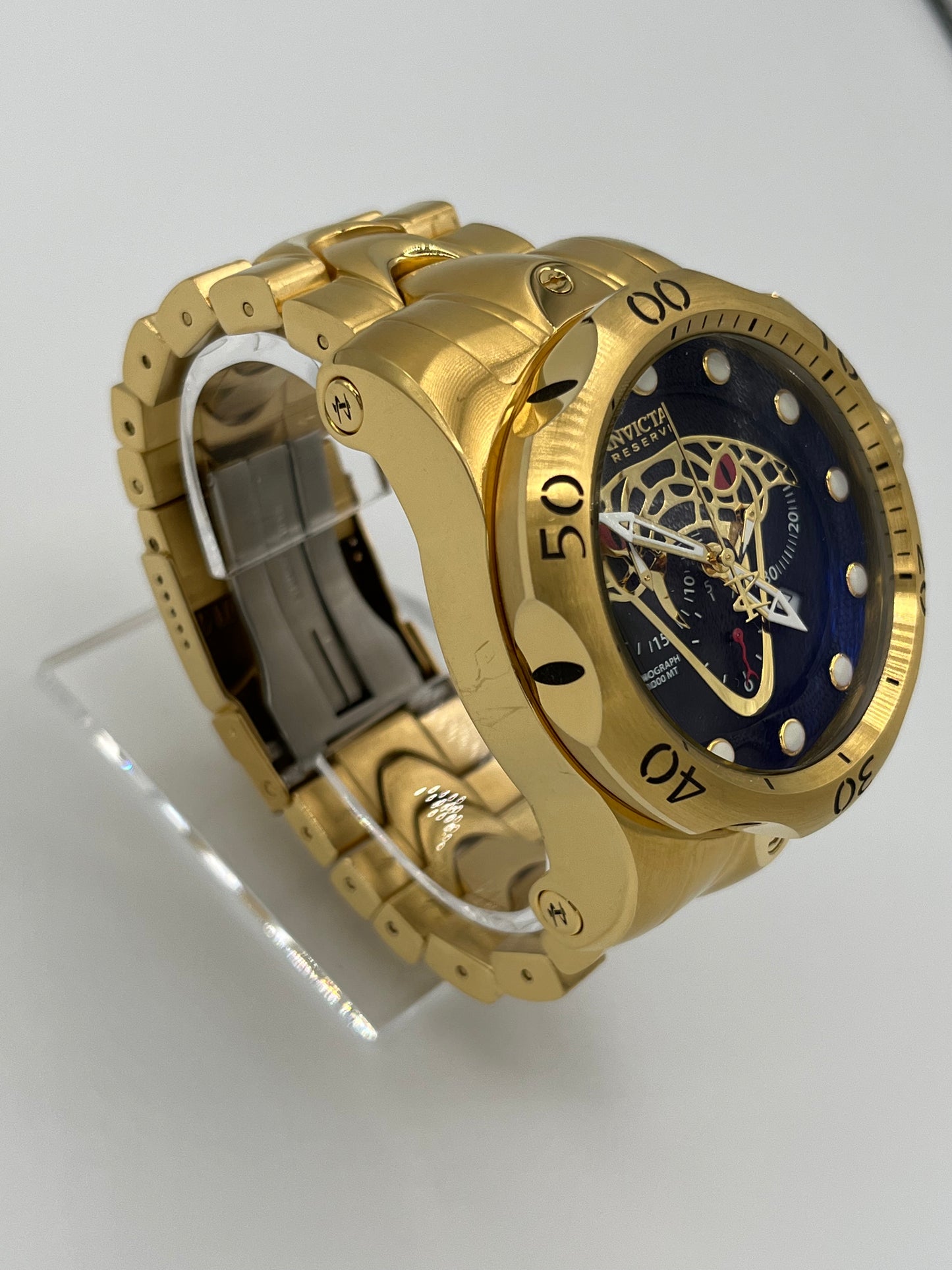 INVICTA Reserve Venom