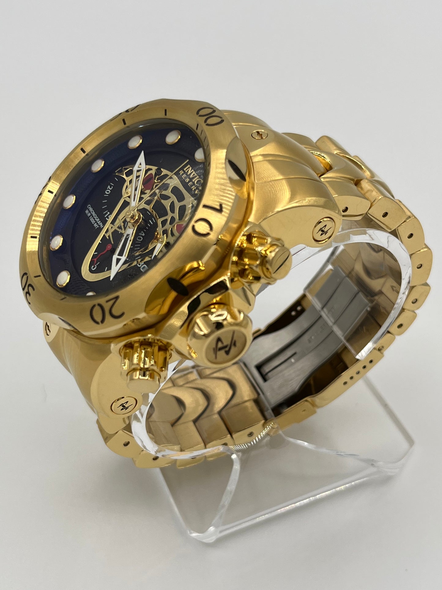 INVICTA Reserve Venom